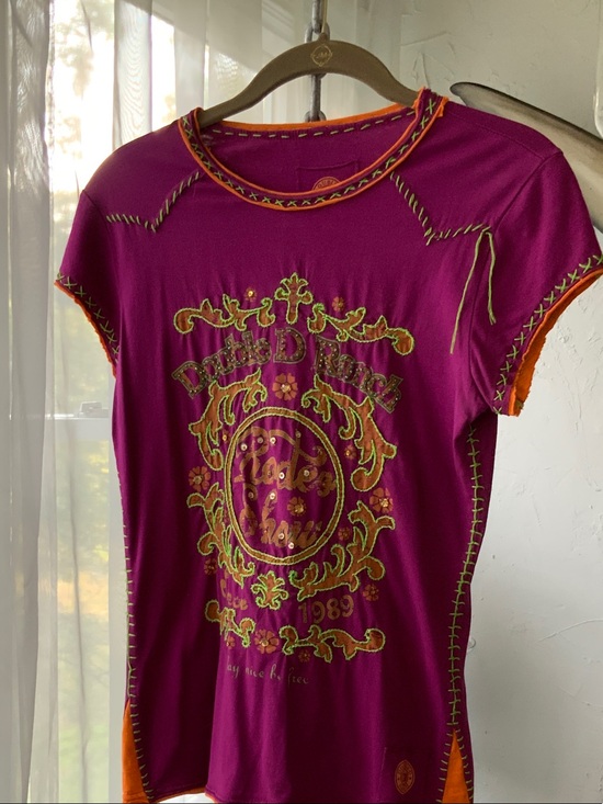 Double D Ranch Tops - Double D Ranch Magenta Embroidered Short Sleeve Tee